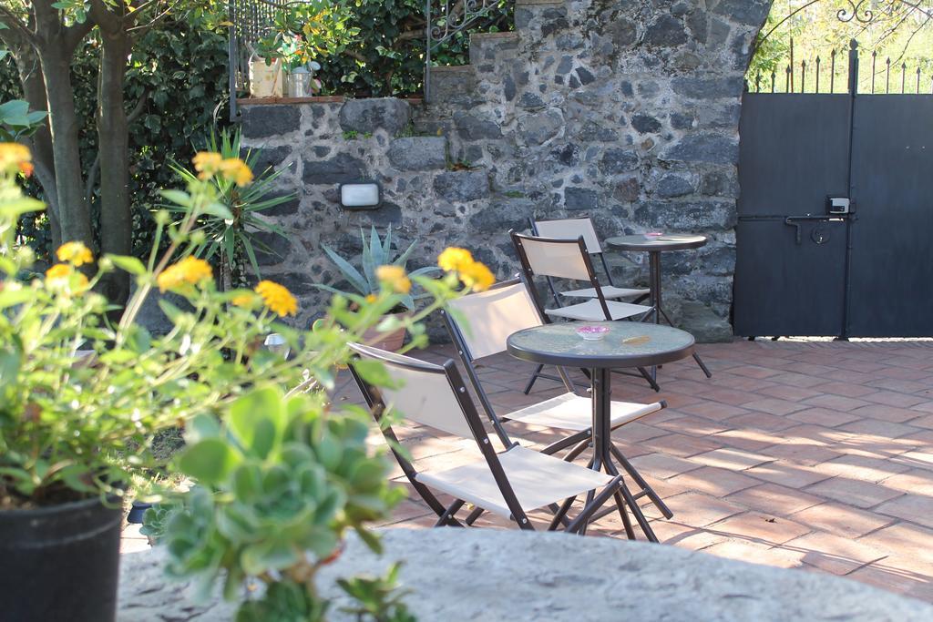 B&B Villa Loriana Мило Экстерьер фото