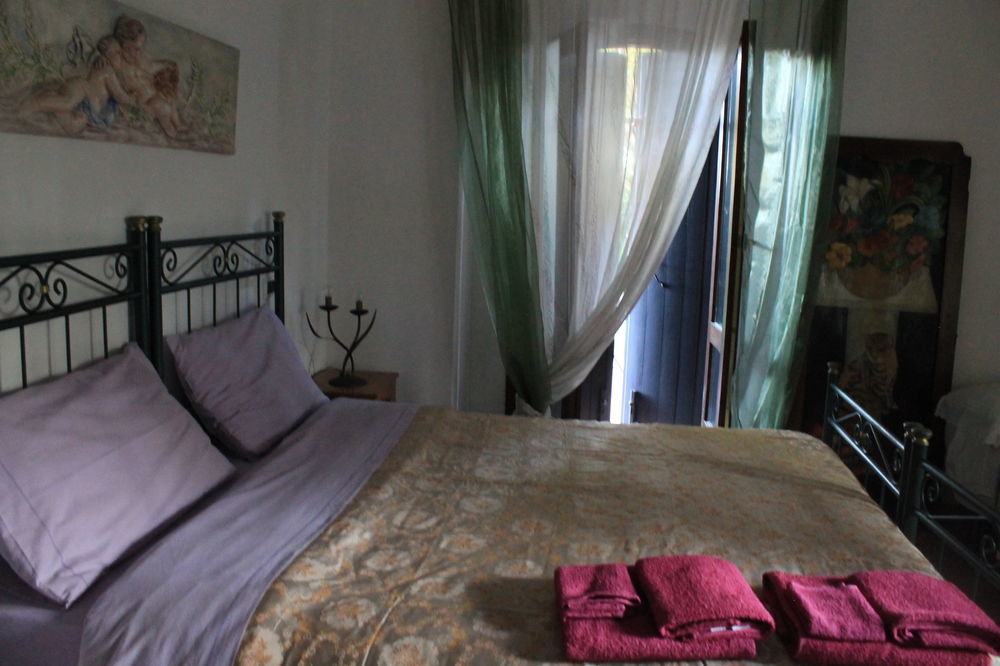 B&B Villa Loriana Мило Экстерьер фото